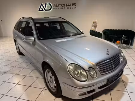Mercedes-Benz Classe E E 200