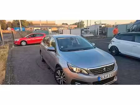 Peugeot 308 1.2 THP 130