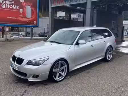 BMW Série 5 530d 3.0 235