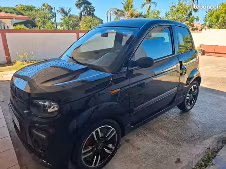 Microcar MGO