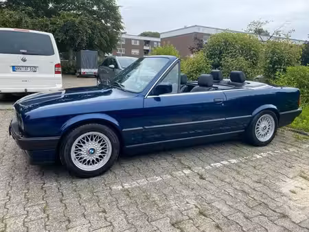 BMW Série 3 318i 1.8 115