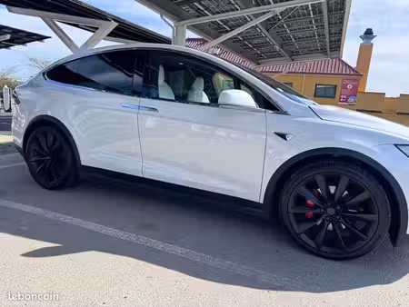 Tesla Model X Performance 598 4x4