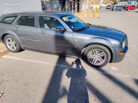 Chrysler 300C Touring V6 3.0 218 C