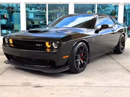 Dodge Challenger SRT Hellcat V8 6.2