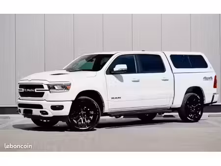 RAM 1500 Crew Cab V8 6.0