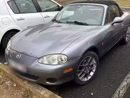 Mazda MX5 1.6 110