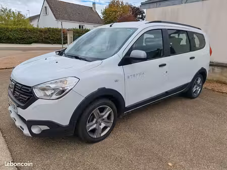 Dacia Lodgy Stepway 1.5 dCi 115