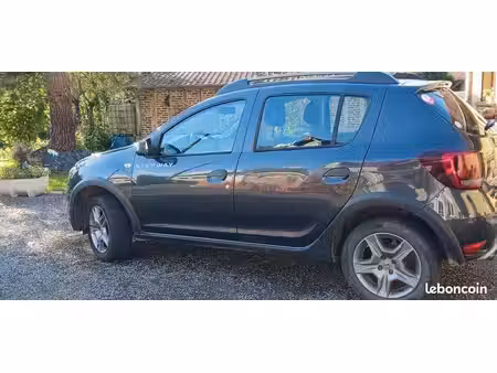 Dacia Sandero 1.0 100