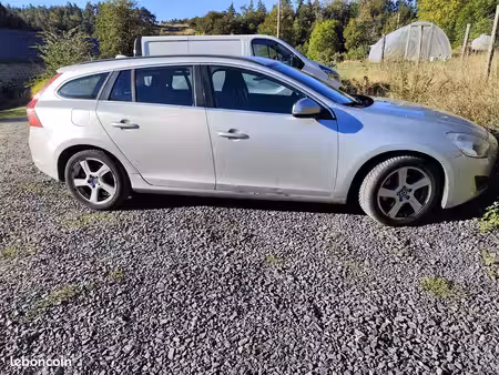 Volvo V60 2.0 163