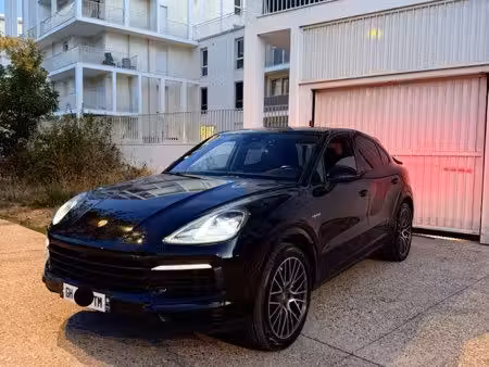 Porsche Cayenne V6 3.0 462 4x4