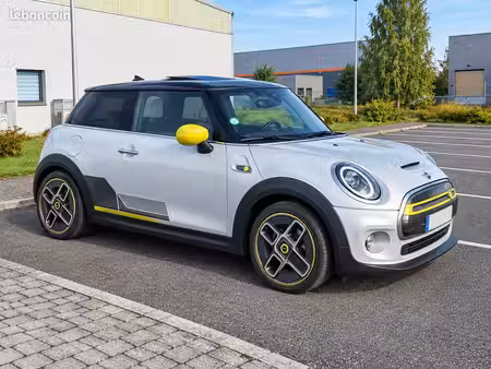 Mini Mini Cooper SE 184