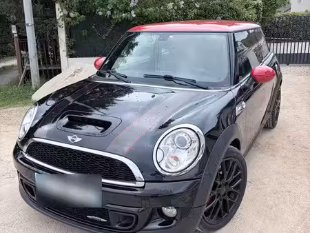 Mini Mini John Cooper Works 1.6 211