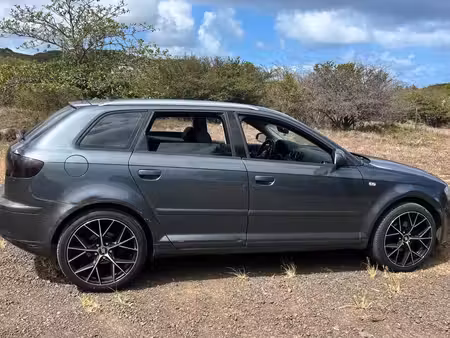 Audi A3 1.6 102