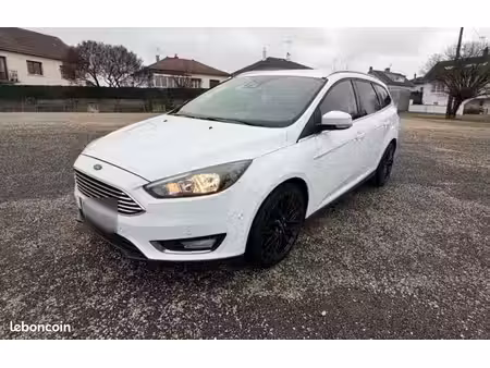 Ford Focus 1.0 125