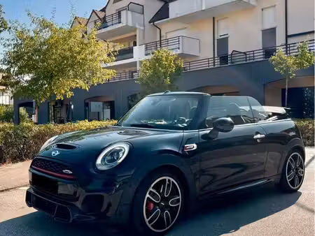 Mini Cabrio John Cooper Works 2.0 231