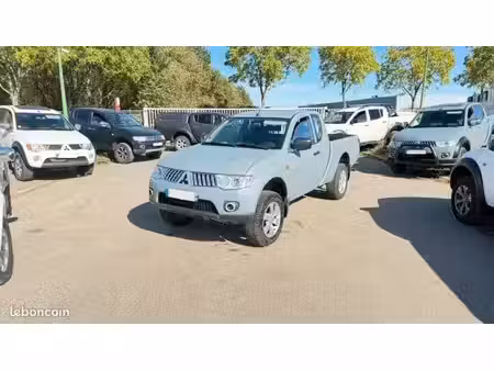 Mitsubishi L200 2.5