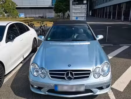 Mercedes-Benz CLK 320