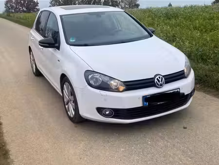 Volkswagen Golf 1.6 TDI 105