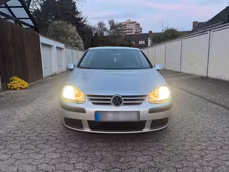 Volkswagen Golf 1.6 FSI 115