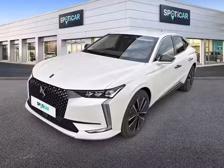 DS 4 