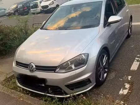 Volkswagen Golf 1.4 TSI 122 R-Line