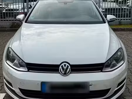 Volkswagen Golf 1.6 TDI 105