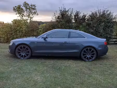 Audi A5 V6 3.0 TDI 240 quattro