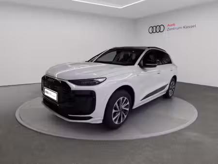 Audi Q6 E-Tron 306 S line