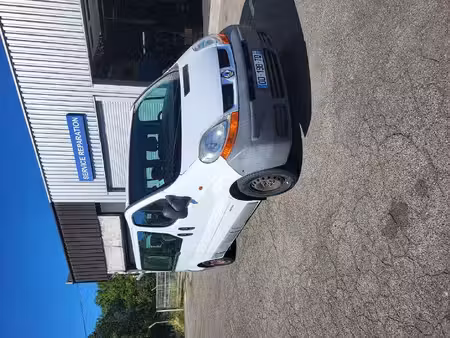 Renault Trafic 1.9 dCi 100