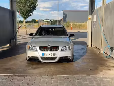 BMW Série 3 335d 3.0 286