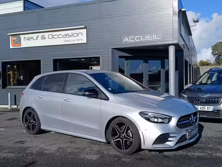 Mercedes-Benz Classe B B 200 AMG Line