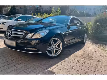 Mercedes-Benz Classe E E 200