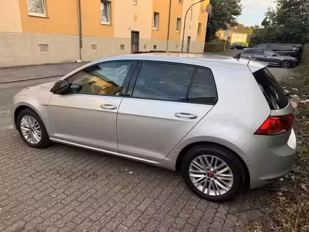 Volkswagen Golf 1.6 TDI 110
