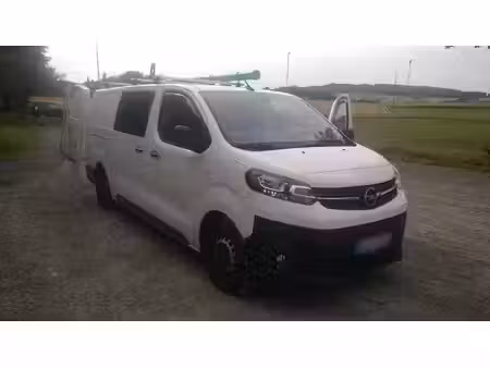 Opel Vivaro 136