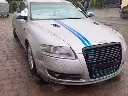 Audi A6 V6 2.4 177