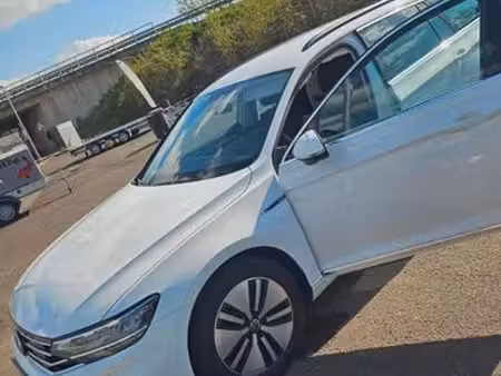 Volkswagen Passat 1.4 TSI 160