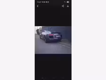 Audi R8 V8 4.2 420 quattro