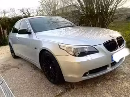 BMW Série 5 545i V8 4.4 333 Sport