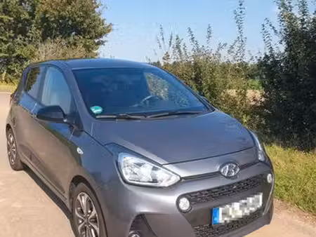 Hyundai i10 1.2 87 Uefa Euro