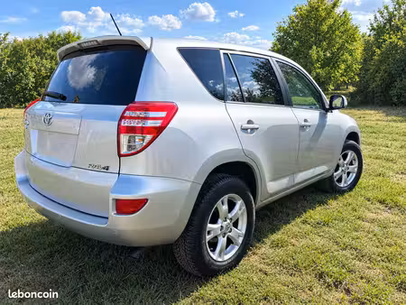 Toyota RAV4 2.2 D-4D 150 Life