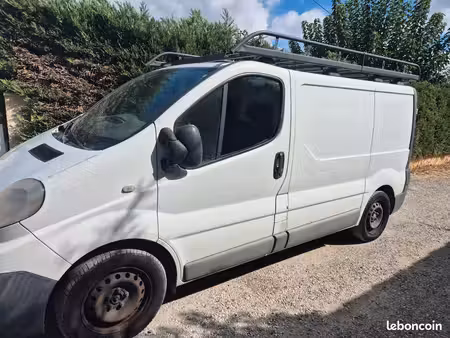 Renault Trafic dCi 90