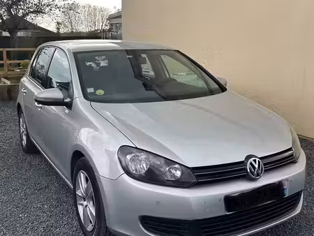 Volkswagen Golf 1.6 TDI 105