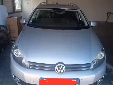 Volkswagen Golf 1.6 TDI 105