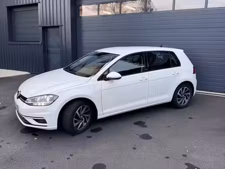 Volkswagen Golf TSI 110