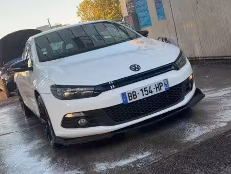 Volkswagen Scirocco 2.0 TDI 140