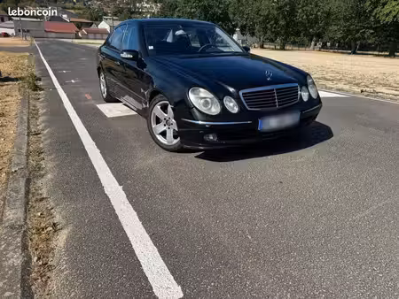 Mercedes-Benz Classe E E 270 177