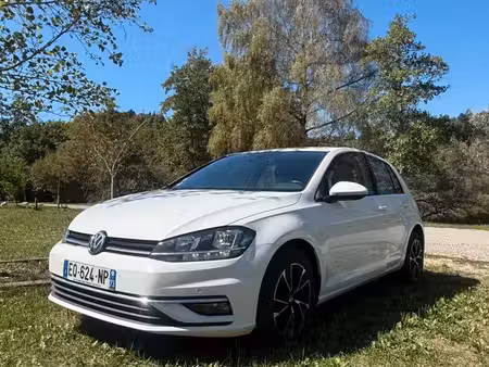 Volkswagen Golf TSI 110