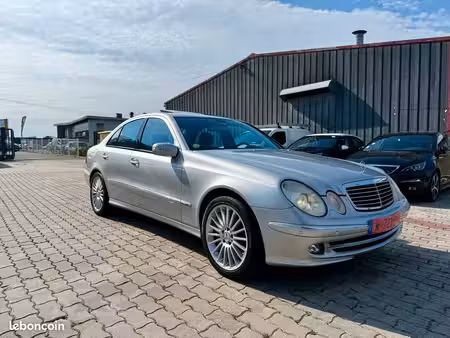 Mercedes-Benz Classe E E 500 V8 5.5 4Matic