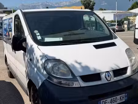 Renault Trafic 1.9 dCi 100