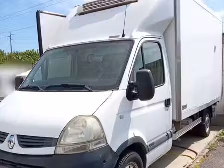 Renault Master 2.5 dCi 120